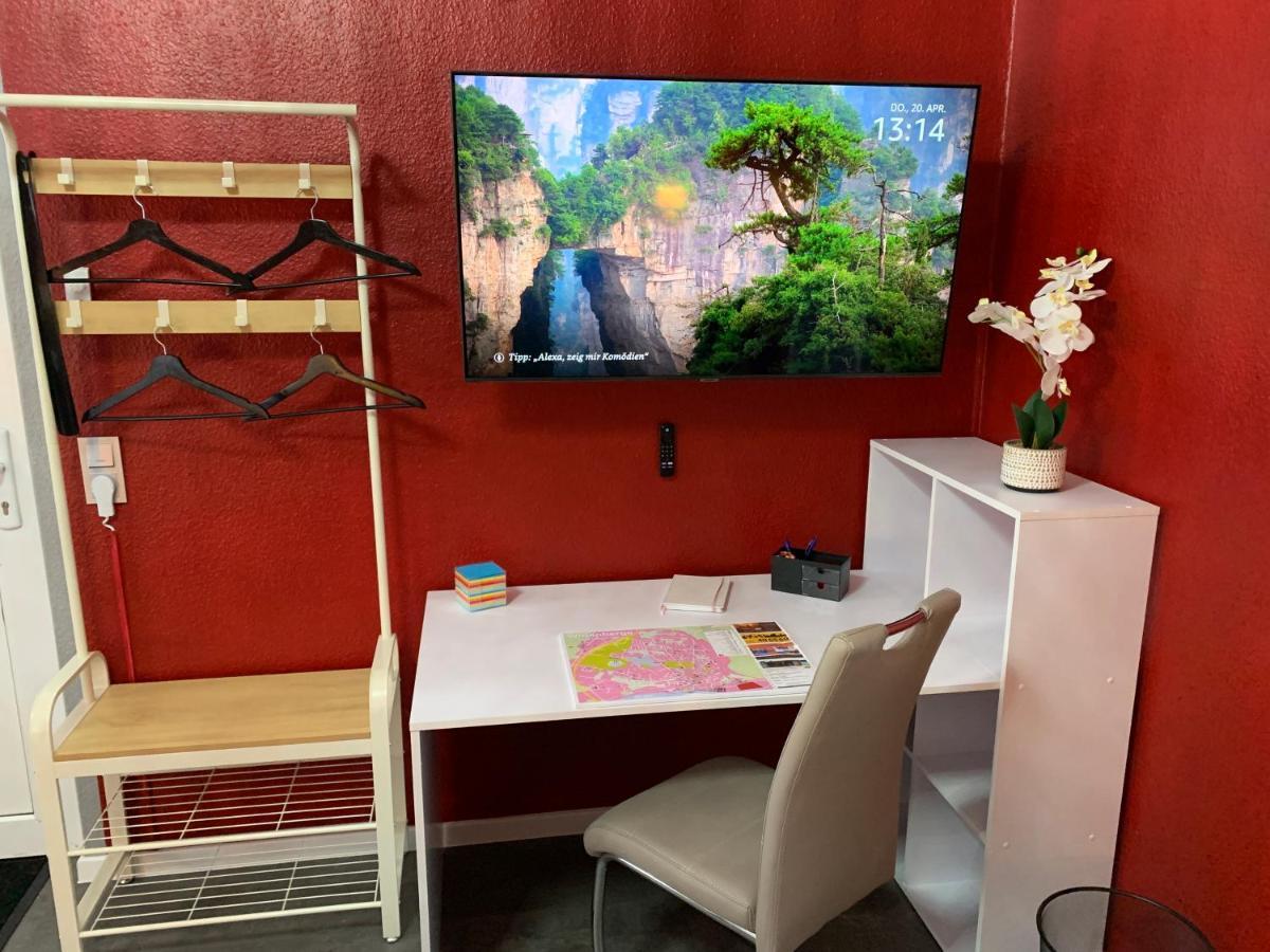 Exklusive Stadtwohnung Am Elbradweg: Best-Preis-Fewo Rathausblick 1 Fuer Max. 3 Pers. Inkl. Wlan, Prime Video & Self Check-In فيتينبيرغ المظهر الخارجي الصورة