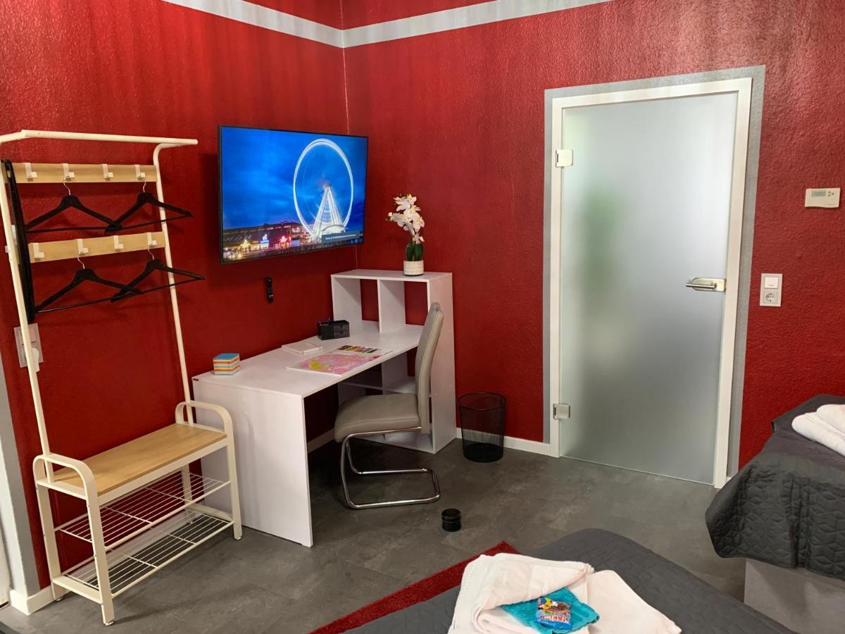Exklusive Stadtwohnung Am Elbradweg: Best-Preis-Fewo Rathausblick 1 Fuer Max. 3 Pers. Inkl. Wlan, Prime Video & Self Check-In فيتينبيرغ المظهر الخارجي الصورة